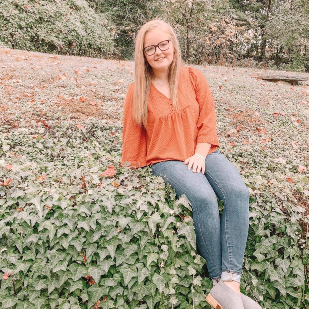 Meet your Posher, Alayna